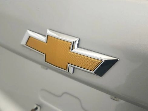 Used 2022 Chevrolet Equinox LT FWD image 16