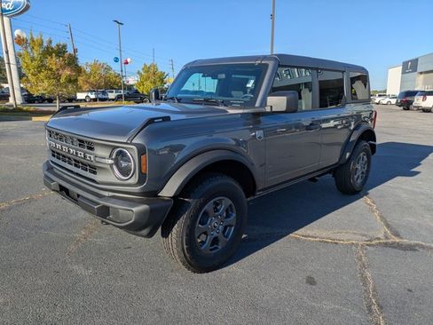 New 2025 Ford Bronco Big Bend image 8