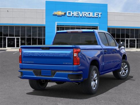 New 2025 Chevrolet Silverado 1500 Custom image 4