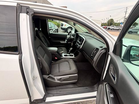 Used 2022 Chevrolet Colorado LT w/ Safety Package RWD image 48