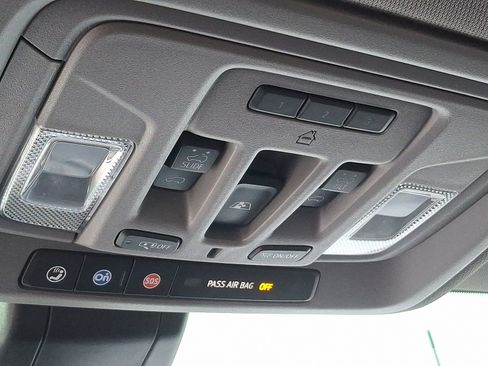 Used 2020 Chevrolet Silverado 2500 LTZ w/ LTZ Premium Package image 28