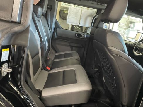 Used 2024 Ford Bronco Big Bend image 30
