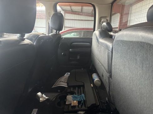 Used 2005 Dodge Ram 1500 Truck SLT image 22