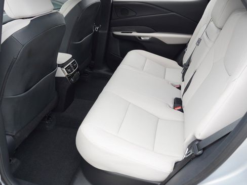 Used 2024 Lexus RX 350 Premium w/ Accessory Package (Z1) AWD/4WD image 31