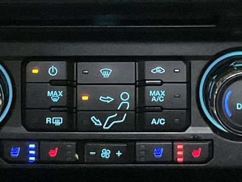 Used 2017 Ford F250 Lariat w/ Lariat Ultimate Package image 17