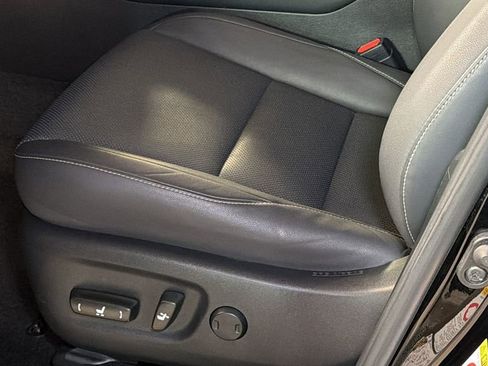 Used 2017 Lexus NX 300h AWD w/ Premium Package image 28