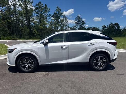 Used 2025 Lexus RX 350 FWD w/ Technology Package image 9