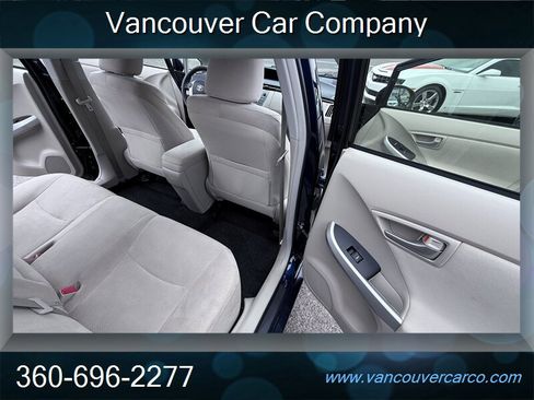 Used 2012 Toyota Prius Three w/ Solar Roof Pkg FWD image 16