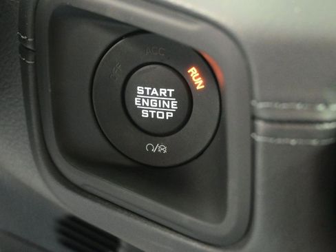 New 2025 Jeep Wrangler Unlimited Rubicon w/ Technology Group image 2