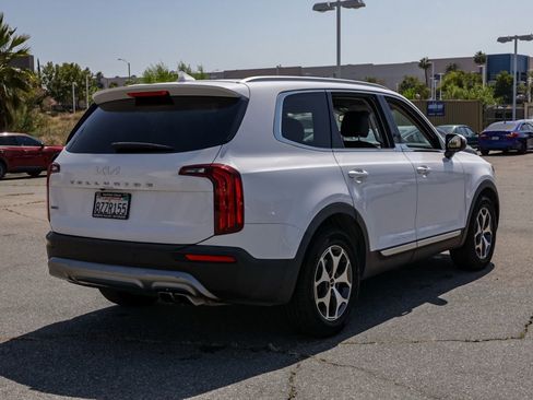 Used 2022 Kia Telluride EX AWD/4WD image 4