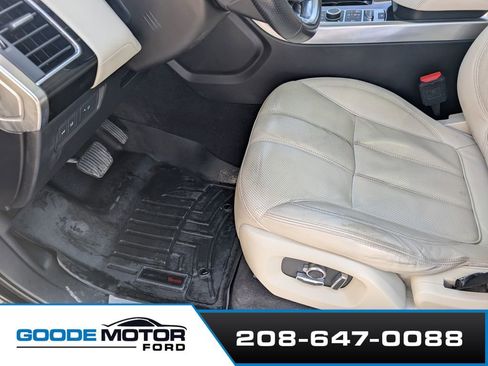 Used 2016 Land Rover Range Rover Sport HSE AWD/4WD image 15
