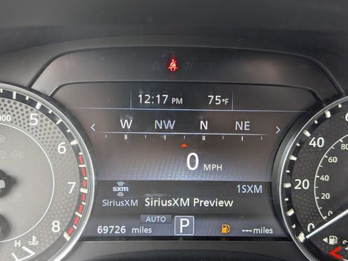 Used 2023 Nissan Armada SL image 10