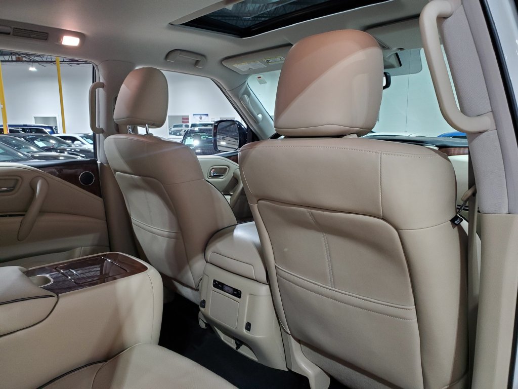 Used 2019 INFINITI QX80 Luxe w/ All-Season Package RWD image 21