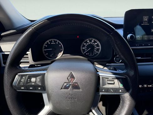 Used 2022 Mitsubishi Outlander SEL AWD/4WD image 24