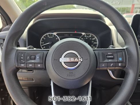 Used 2023 Nissan Rogue SV FWD image 27