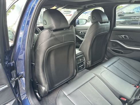 Used 2024 BMW 330i Sedan w/ Premium Package RWD image 16