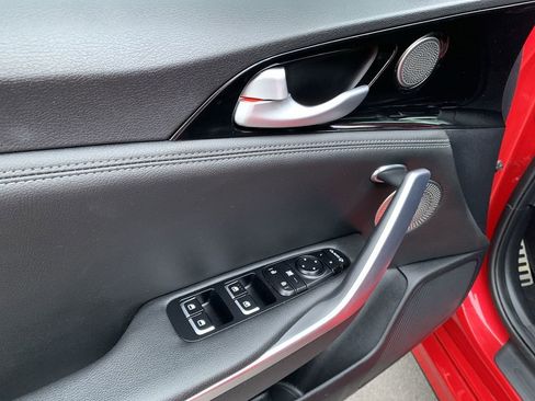 Used 2020 Kia Stinger GT-Line w/ Sun & Sound Package image 16