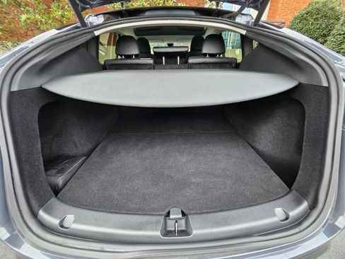 Used 2023 Tesla Model Y 2WD image 68