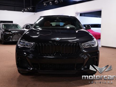 Used 2023 BMW X6 xDrive40i w/ Executive Package image 2