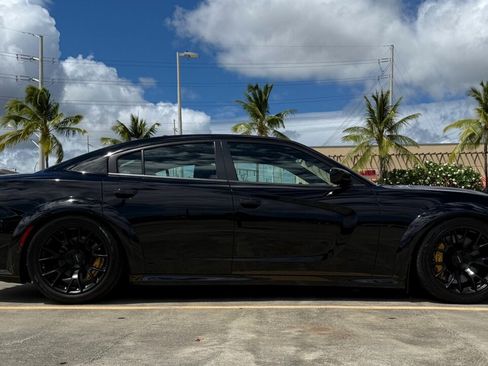 Used 2023 Dodge Charger SRT Hellcat w/ Harman/Kardon Audio Group image 6