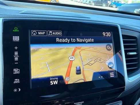 Used 2016 Honda Pilot Elite image 18