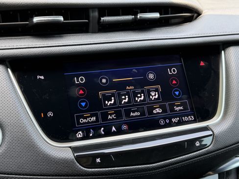 Used 2023 Cadillac XT5 Premium Luxury AWD/4WD image 31