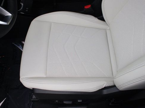 Used 2026 BMW X1 xDrive28i w/ Convenience Package image 13