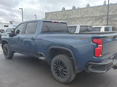 Used 2025 Chevrolet Silverado 2500 LT w/ Trail Boss Package AWD/4WD image 6