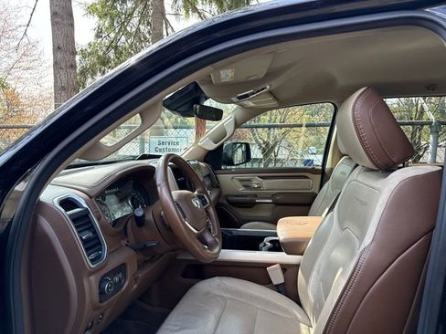 Used 2021 RAM 1500 Laramie image 15