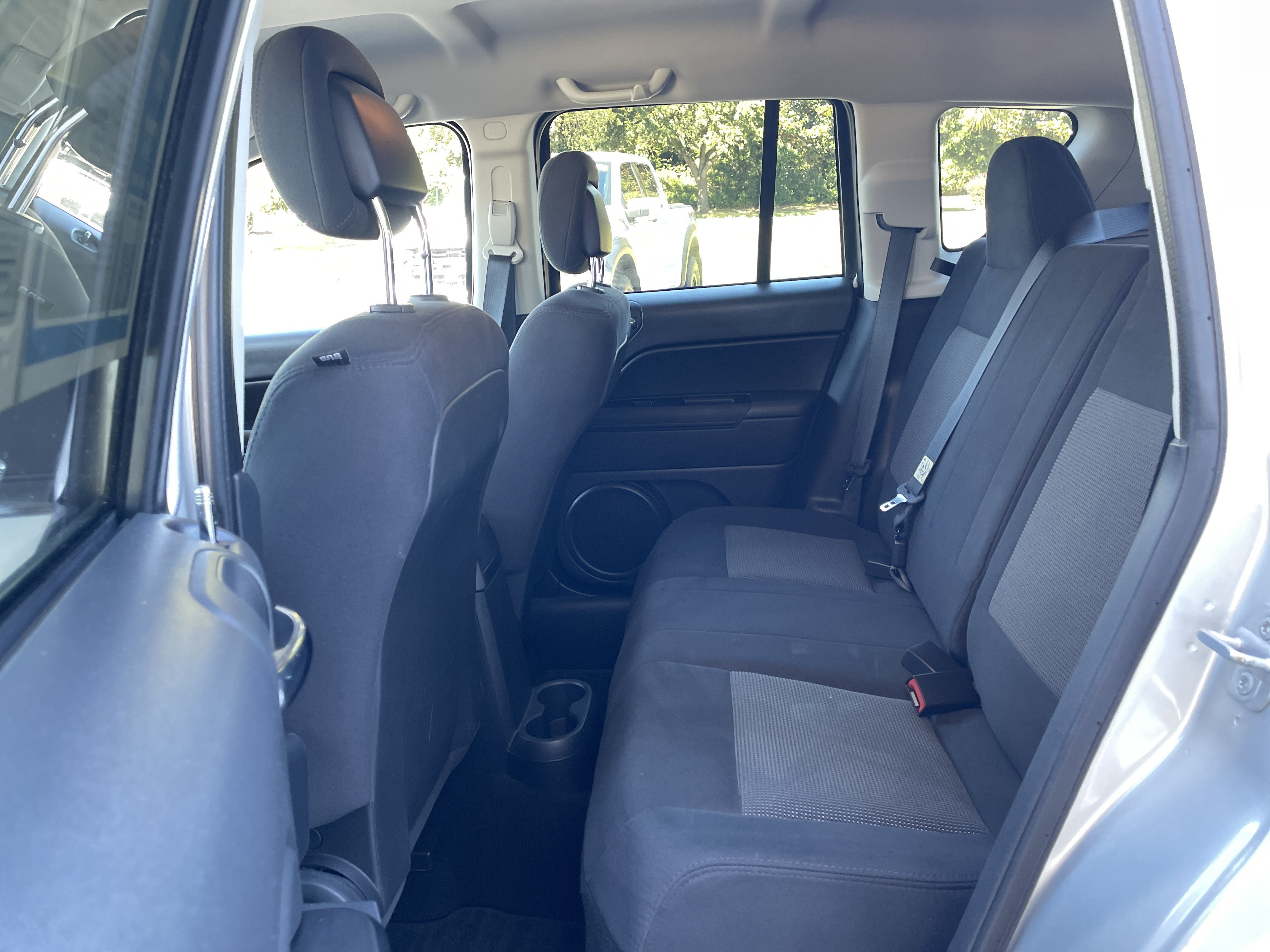 Used 2011 Jeep Compass 2WD image 27