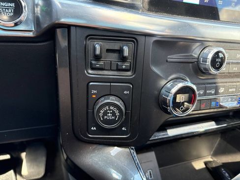 Used 2021 Ford F150 Lariat w/ Equipment Group 502A High AWD/4WD image 20