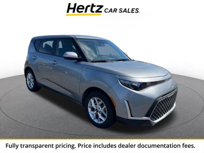 Used 2025 Kia Soul LX w/ LX Technology Package