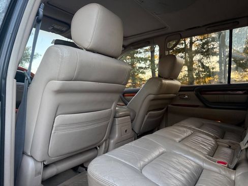 Used 2000 Lexus LX 470 4WD image 15