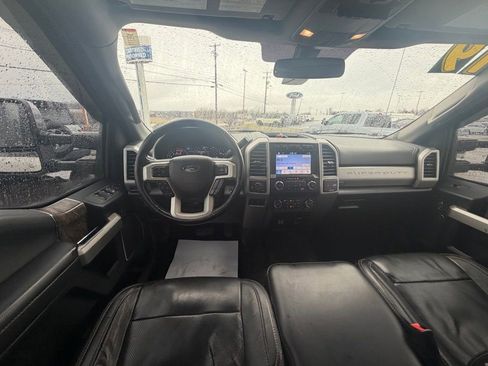 Used 2019 Ford F350 Lariat w/ Lariat Ultimate Package image 13