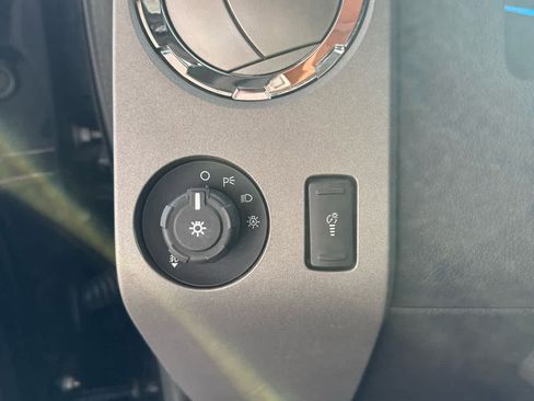 Used 2012 Ford F350 Lariat w/ Chrome Pkg image 18