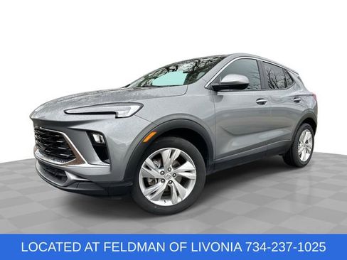 Certified 2025 Buick Encore GX Preferred FWD image 1