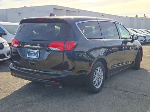 New 2026 Chrysler Voyager LX image 10