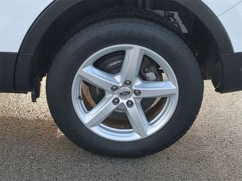 Used 2018 Ford Explorer 4WD image 14