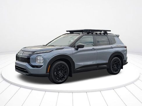 New 2026 Mitsubishi Outlander Trail Edition image 7