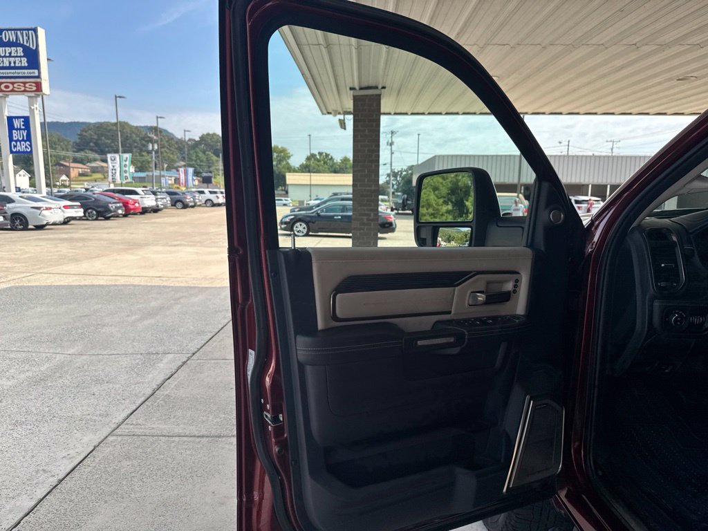 Used 2023 RAM 2500 Limited AWD/4WD image 18
