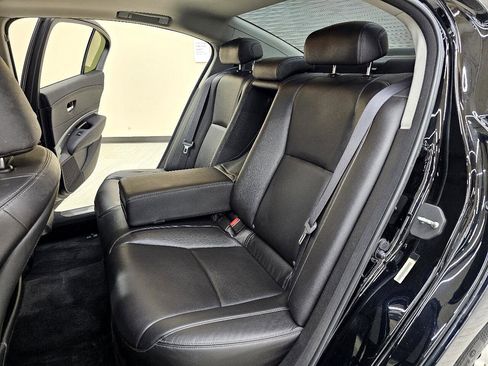 Used 2014 Acura RLX image 25