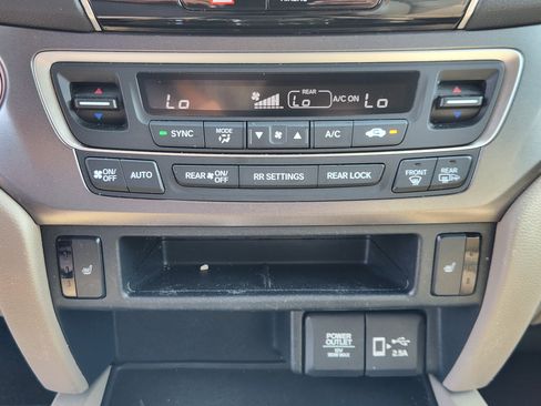 Used 2022 Honda Pilot EX-L image 22