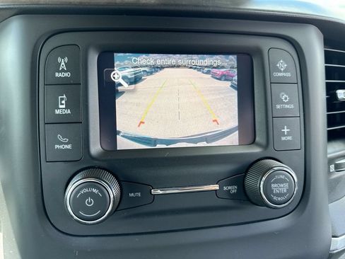 Used 2021 RAM 1500 Big Horn AWD/4WD image 17