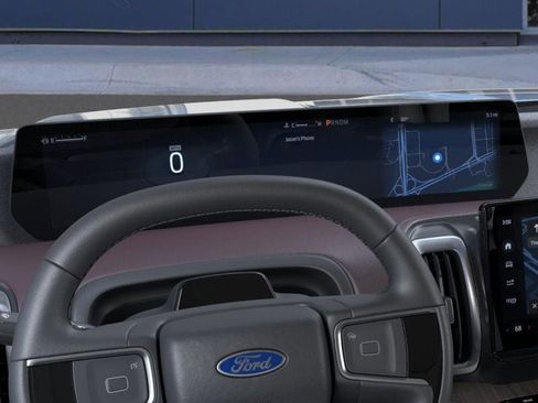 New 2025 Ford Expedition Platinum w/ Platinum Ultimate Package AWD/4WD image 13