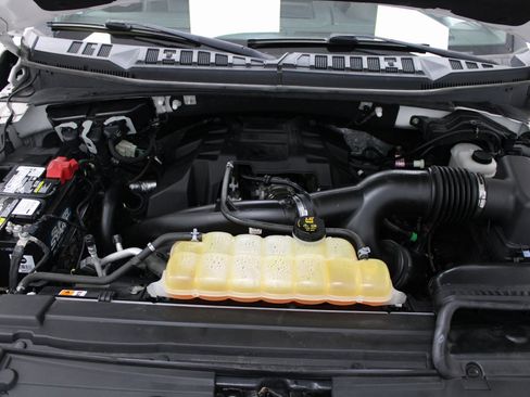 Used 2018 Ford F150 Lariat w/ Equipment Group 502A Luxury image 11