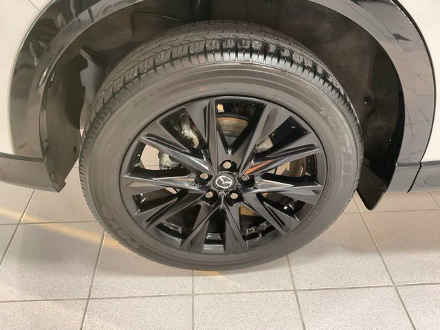 Certified 2025 MAZDA CX-5 Carbon Edition AWD/4WD image 40