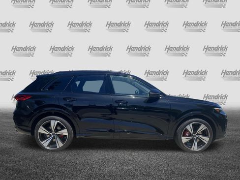 Used 2026 Audi SQ5 Premium Plus AWD/4WD image 10