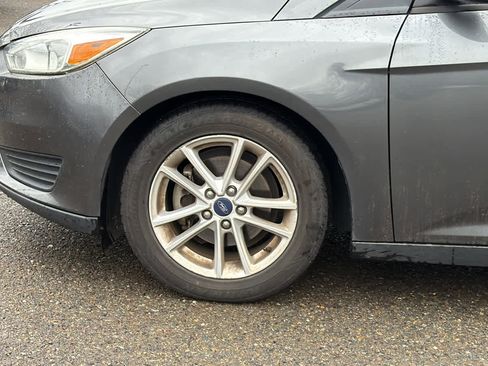 Used 2018 Ford Focus SE image 9