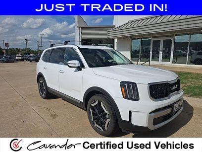 Used 2024 Kia Telluride EX w/ EX Captain's Chair Package