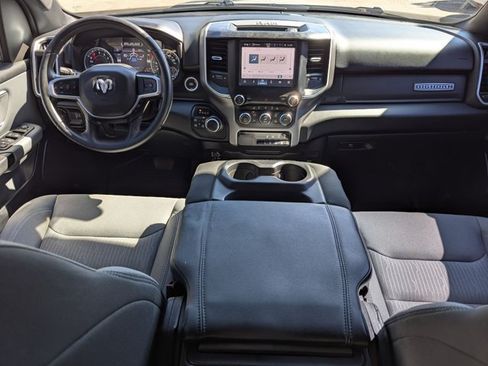 Used 2022 RAM 1500 Big Horn AWD/4WD image 16